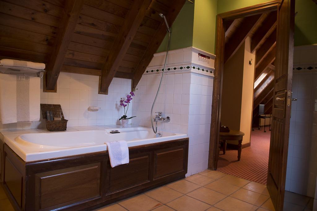 Hotel Chalet Bassibe Baqueira Beret Buitenkant foto
