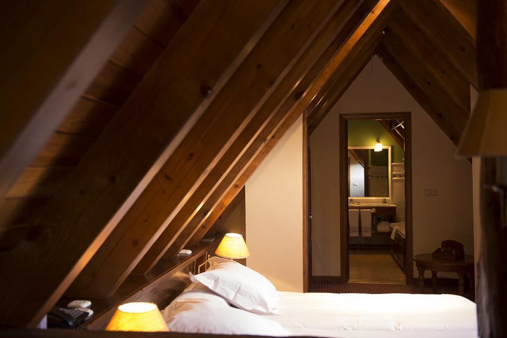 Hotel Chalet Bassibe Baqueira Beret Buitenkant foto