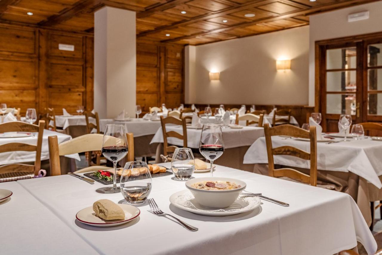 Hotel Chalet Bassibe Baqueira Beret Buitenkant foto