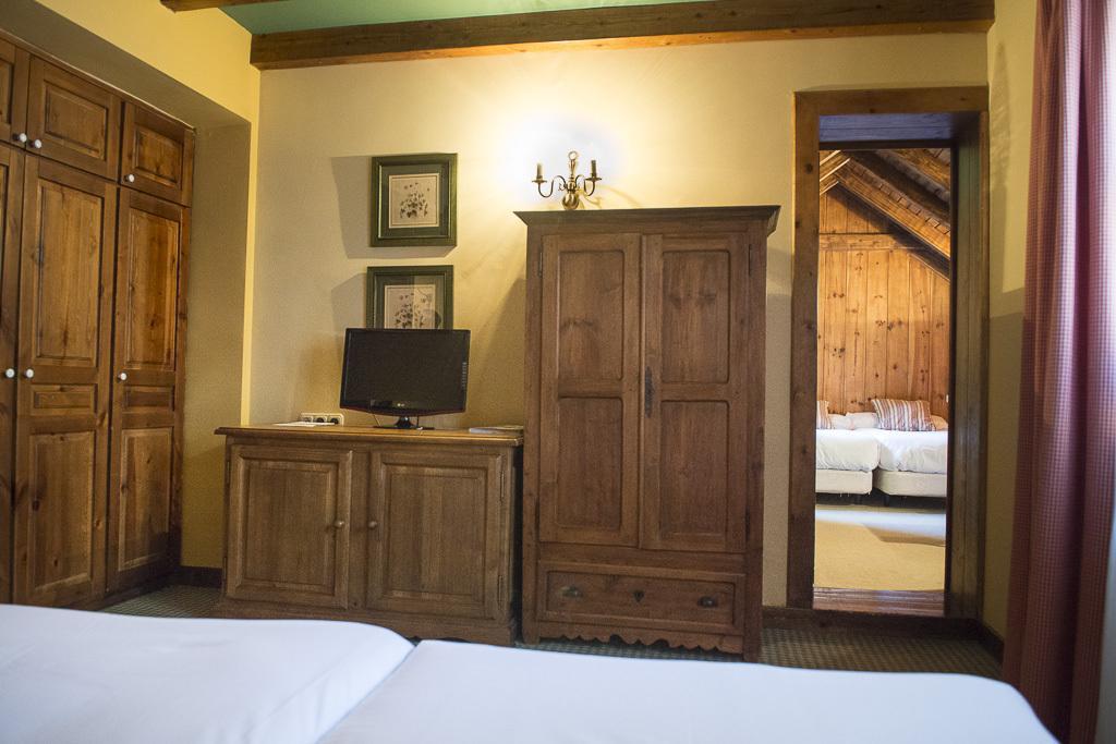 Hotel Chalet Bassibe Baqueira Beret Buitenkant foto